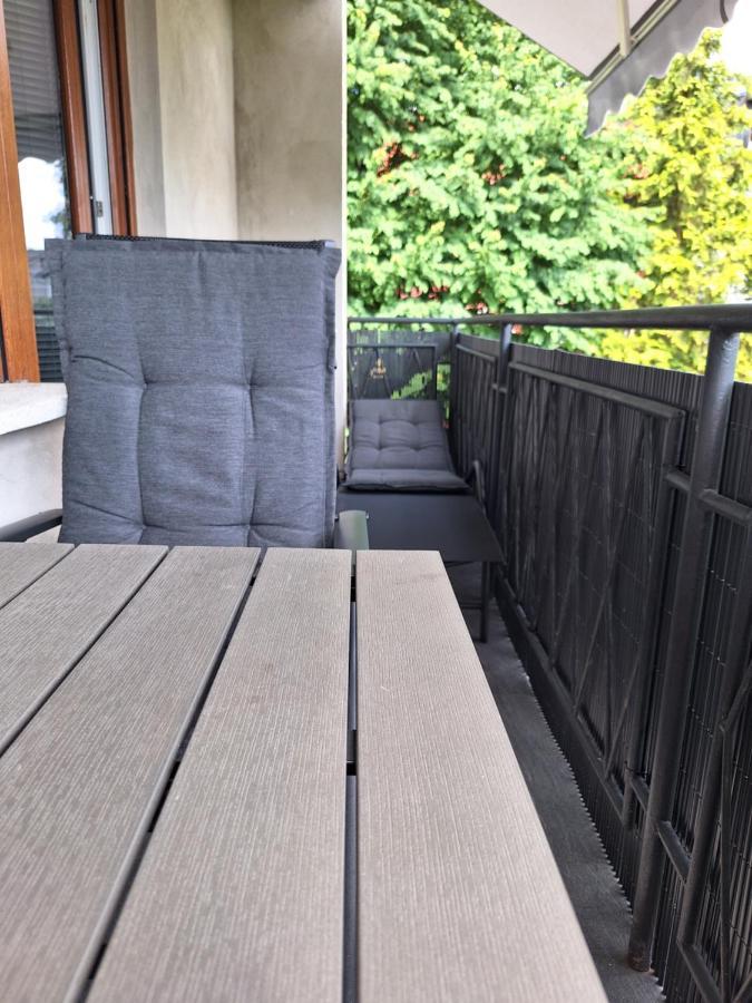 Guesthouse Flower Ljubljana Kültér fotó