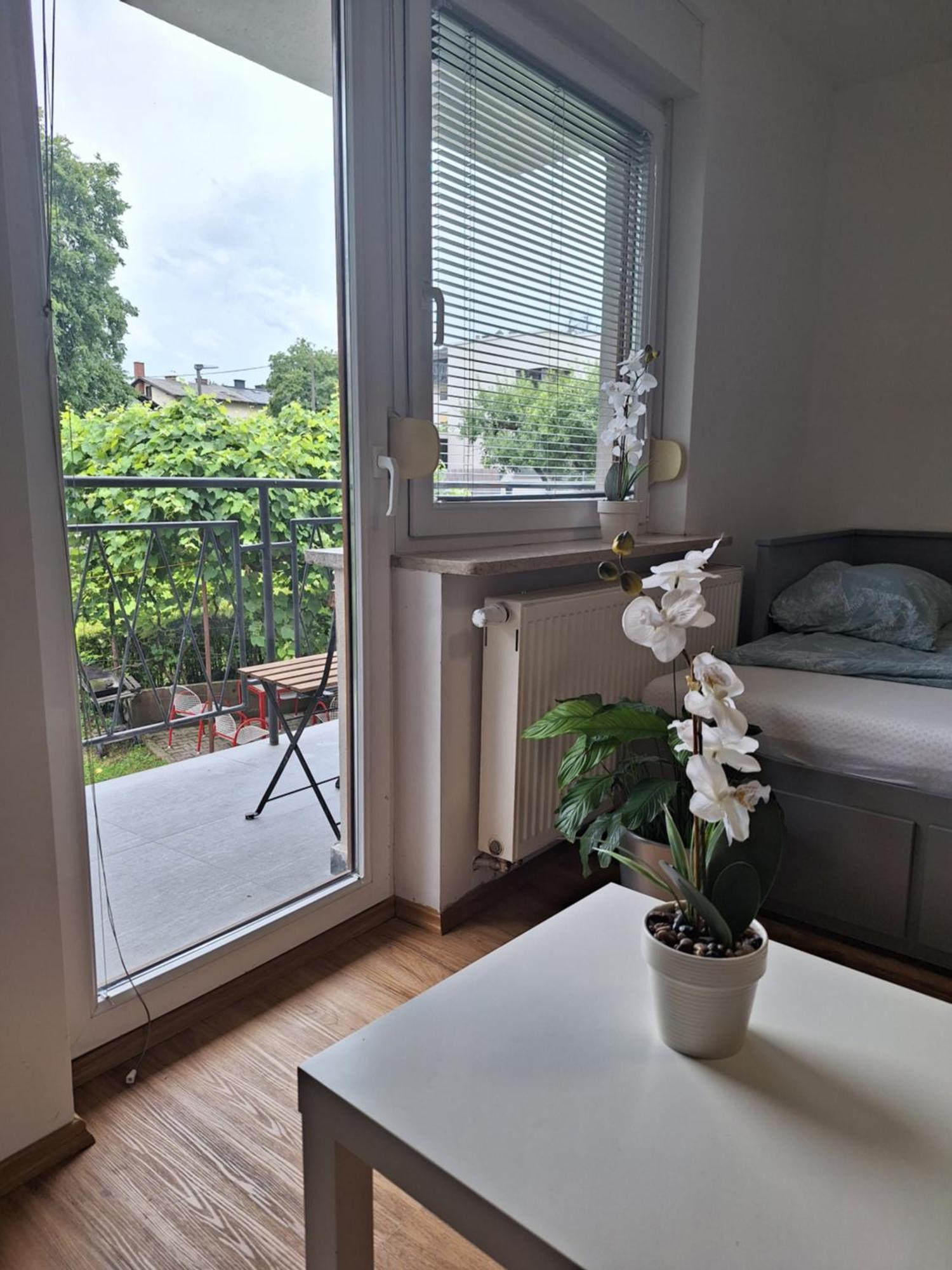 Guesthouse Flower Ljubljana Kültér fotó